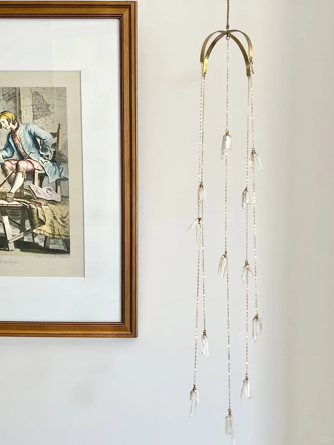 白水晶风铃寓意着幸福和平安