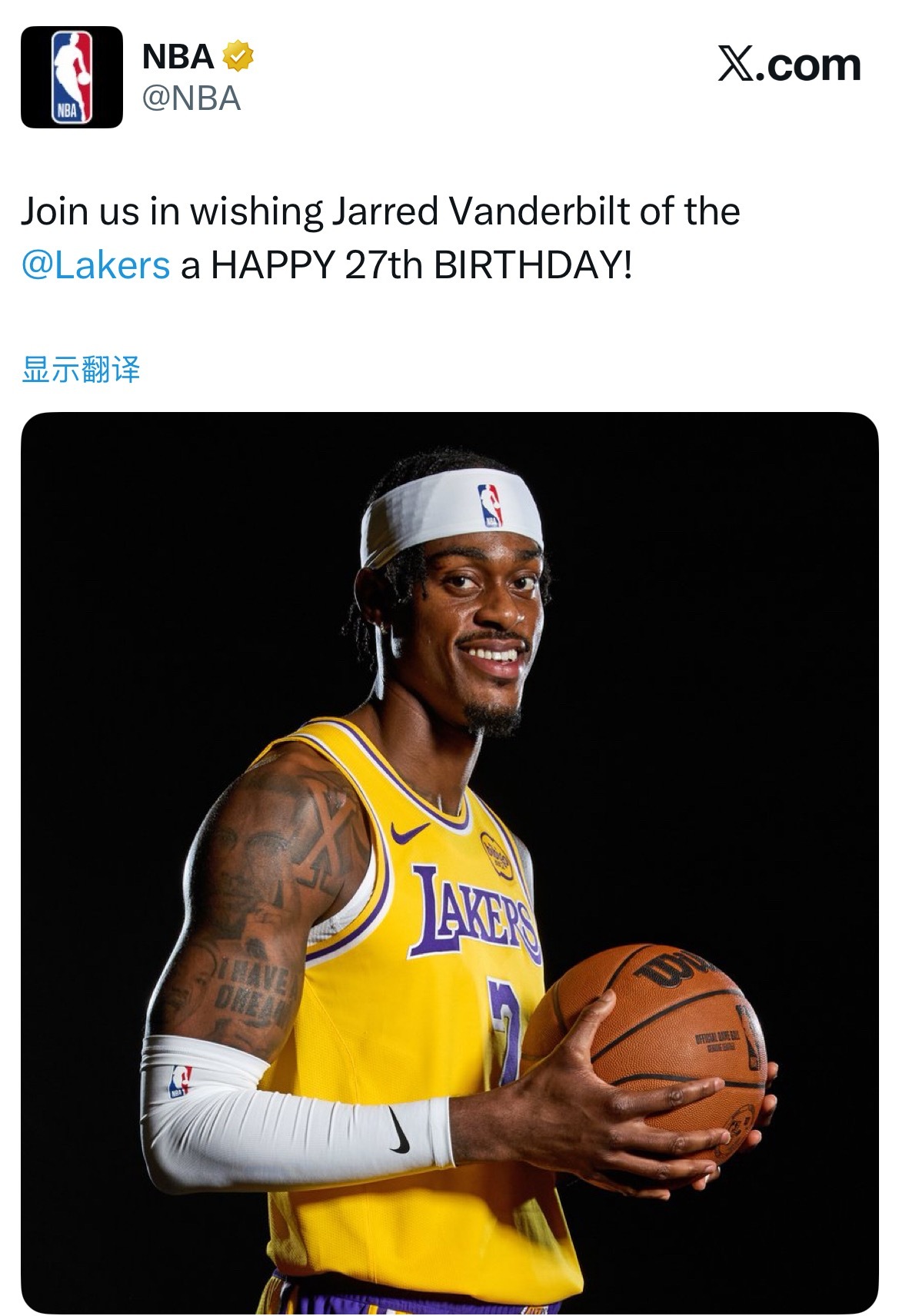 范德比尔特27岁生日快乐！🎂 