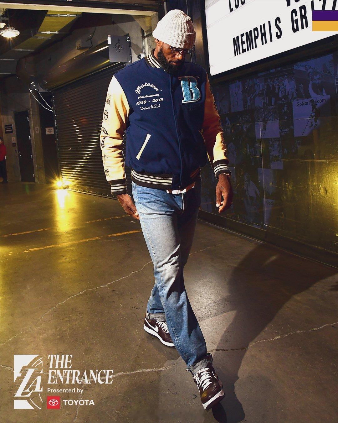 老詹来了灰熊vs湖人