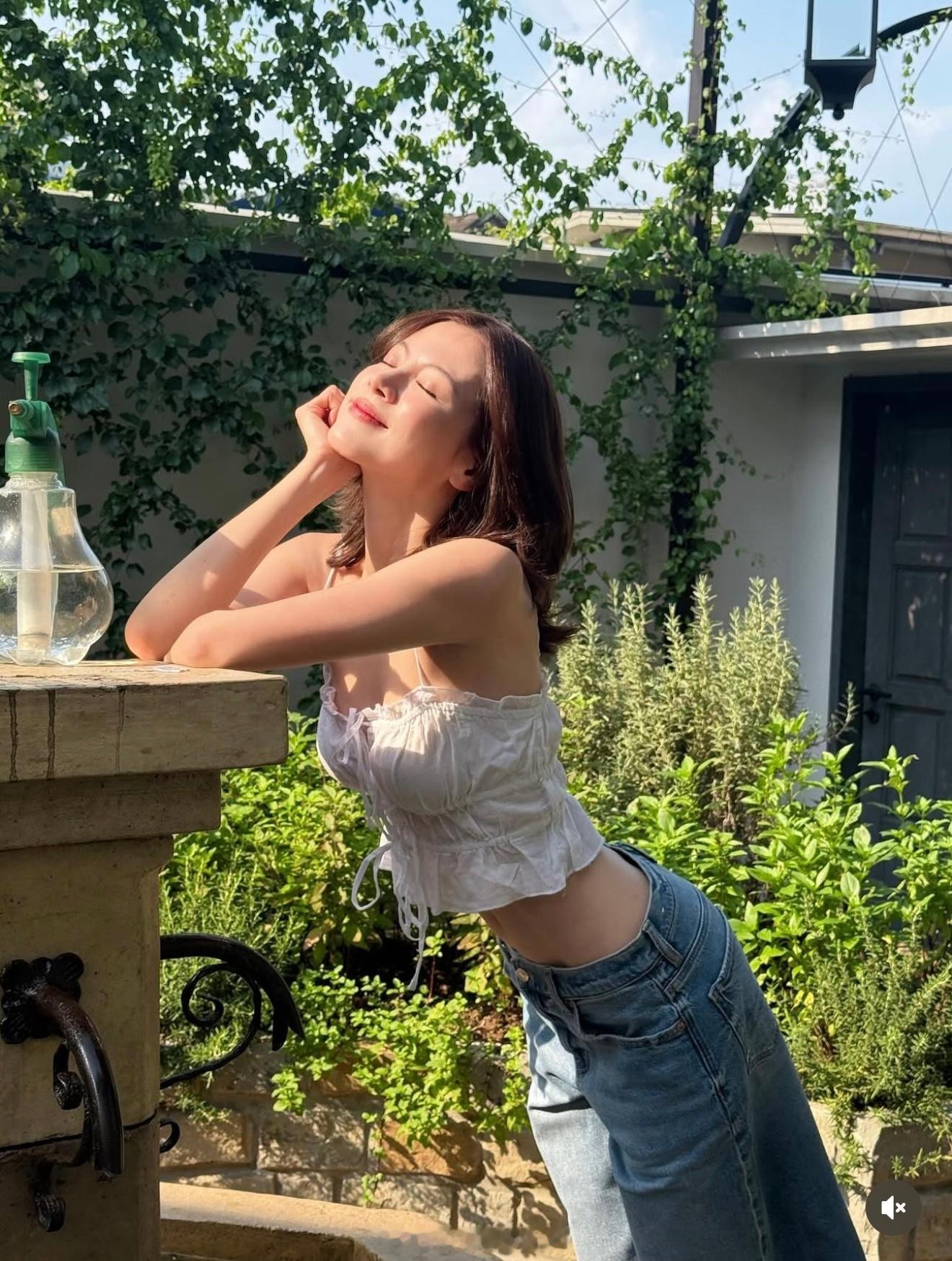 baifern吕爱惠 baifern 小水少女感好强看着健康有活力💖 ​​​