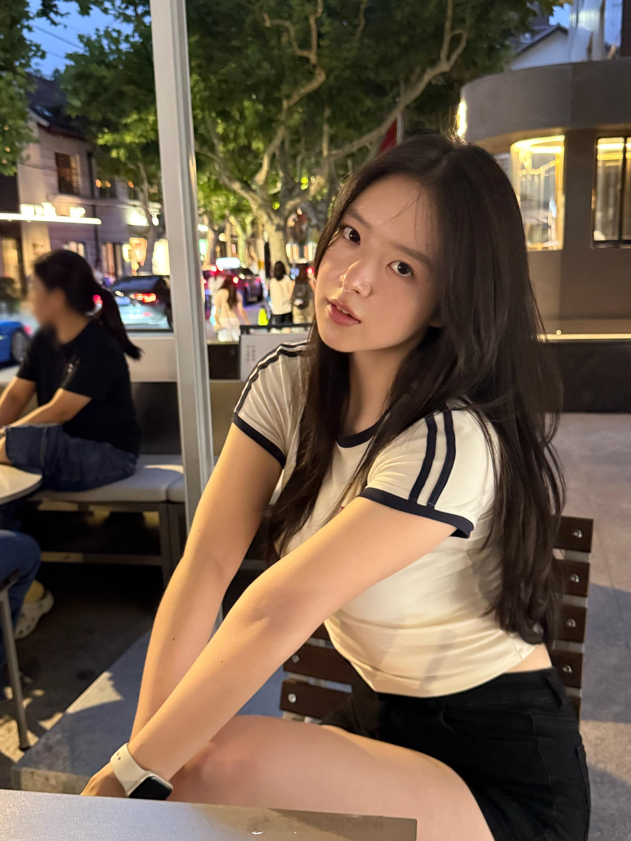 不是live所以漂亮 