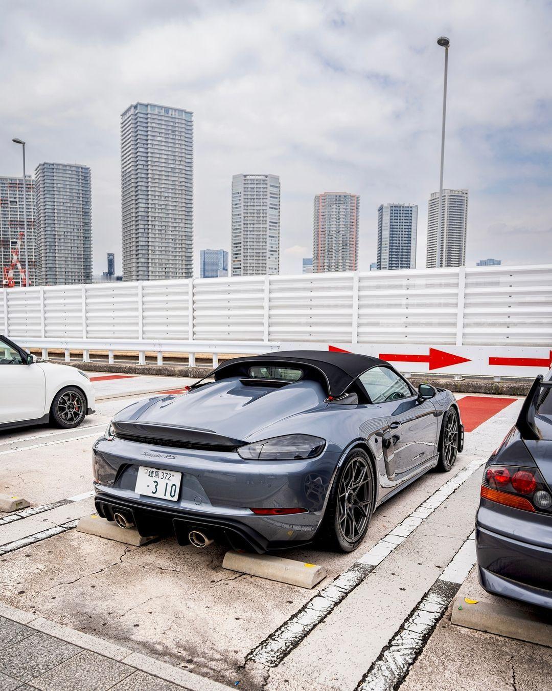 大黑 PA 日常，不愧是东半球汽车文化圣地。718 Spyder RS、Alpi