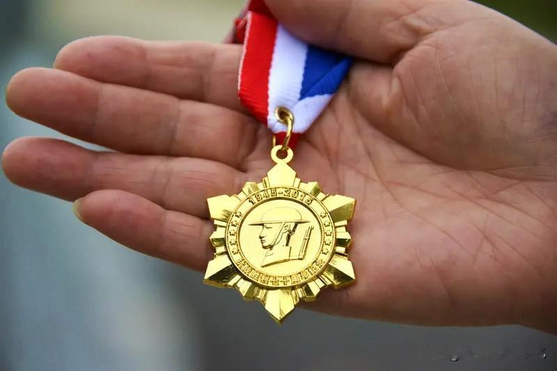 陕西煤炭行业多集体和个人荣获五一劳动奖表彰
 
4月28日，中华全国总工会决定，