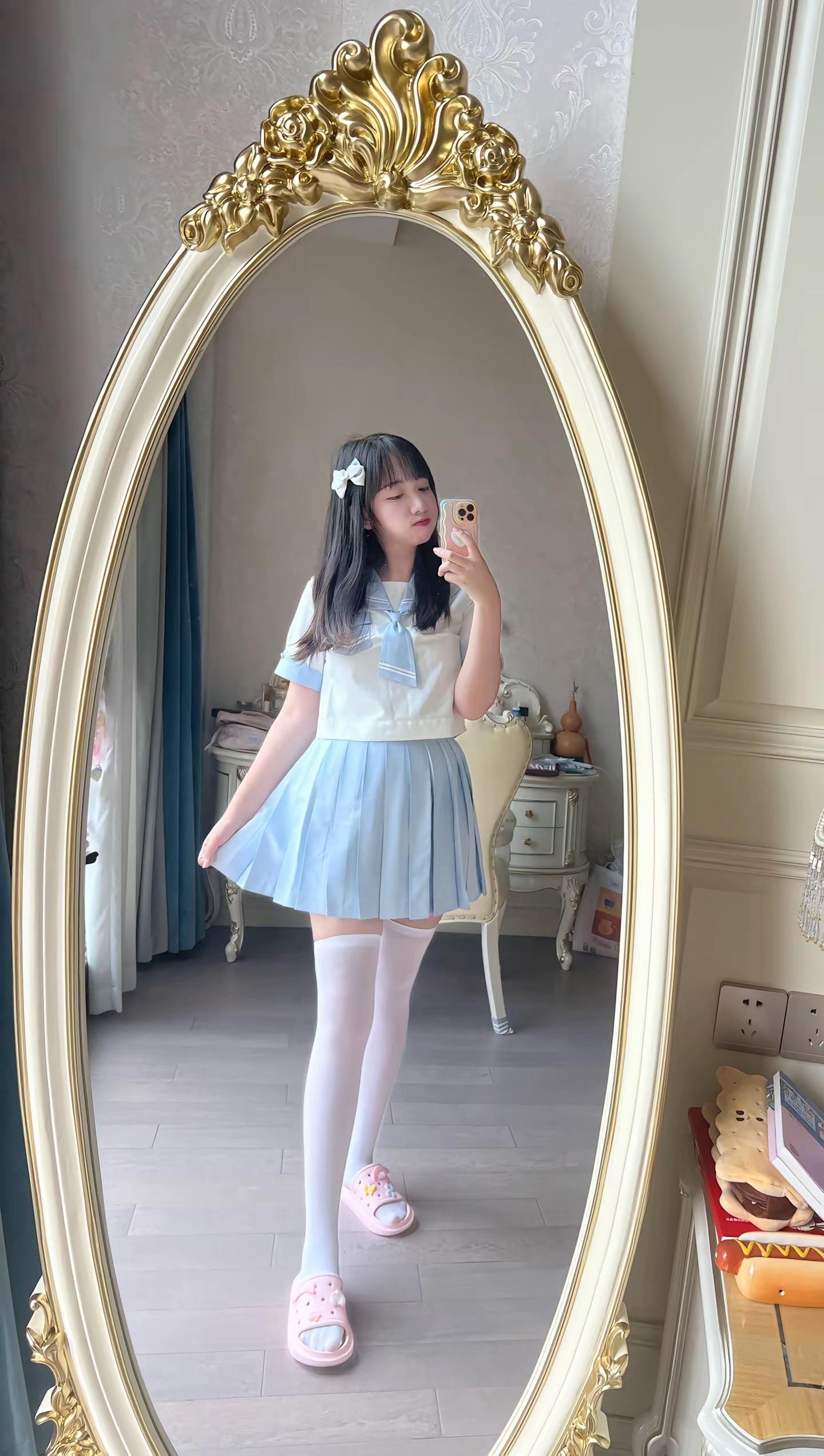 是可爱的表情(ˊo̶̶̷ᴗo̶̶̷`)