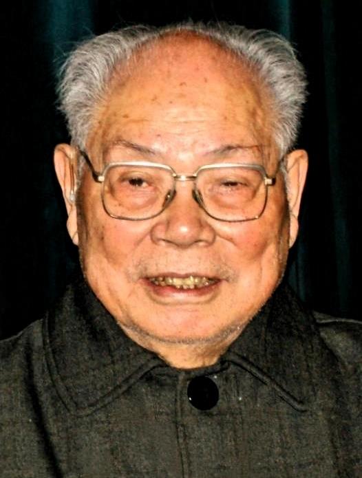马士弘（族名马千毅，1911—2016），重庆忠县人，黄埔军校11期毕业生，国民
