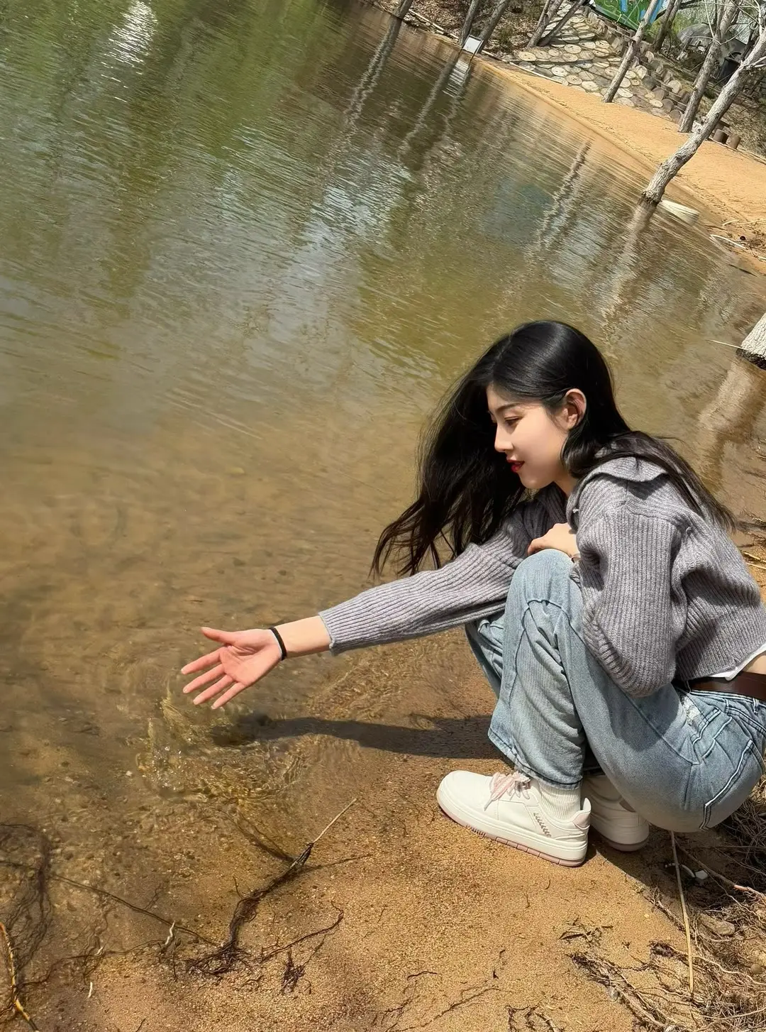 我拿什么和你谈恋爱你摸过的腿比我走过的红绿灯都要多