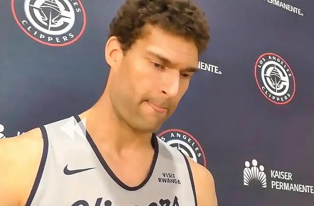 “大洛真把心里话掏出来了！”
 
今天快船替补中锋洛佩斯一句“赢球比钱香”，直接