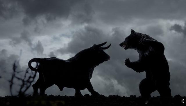 10.28日 黄金后市行情怎么做？ 浅谈个人观点  （散户必看！） ①  黄金日