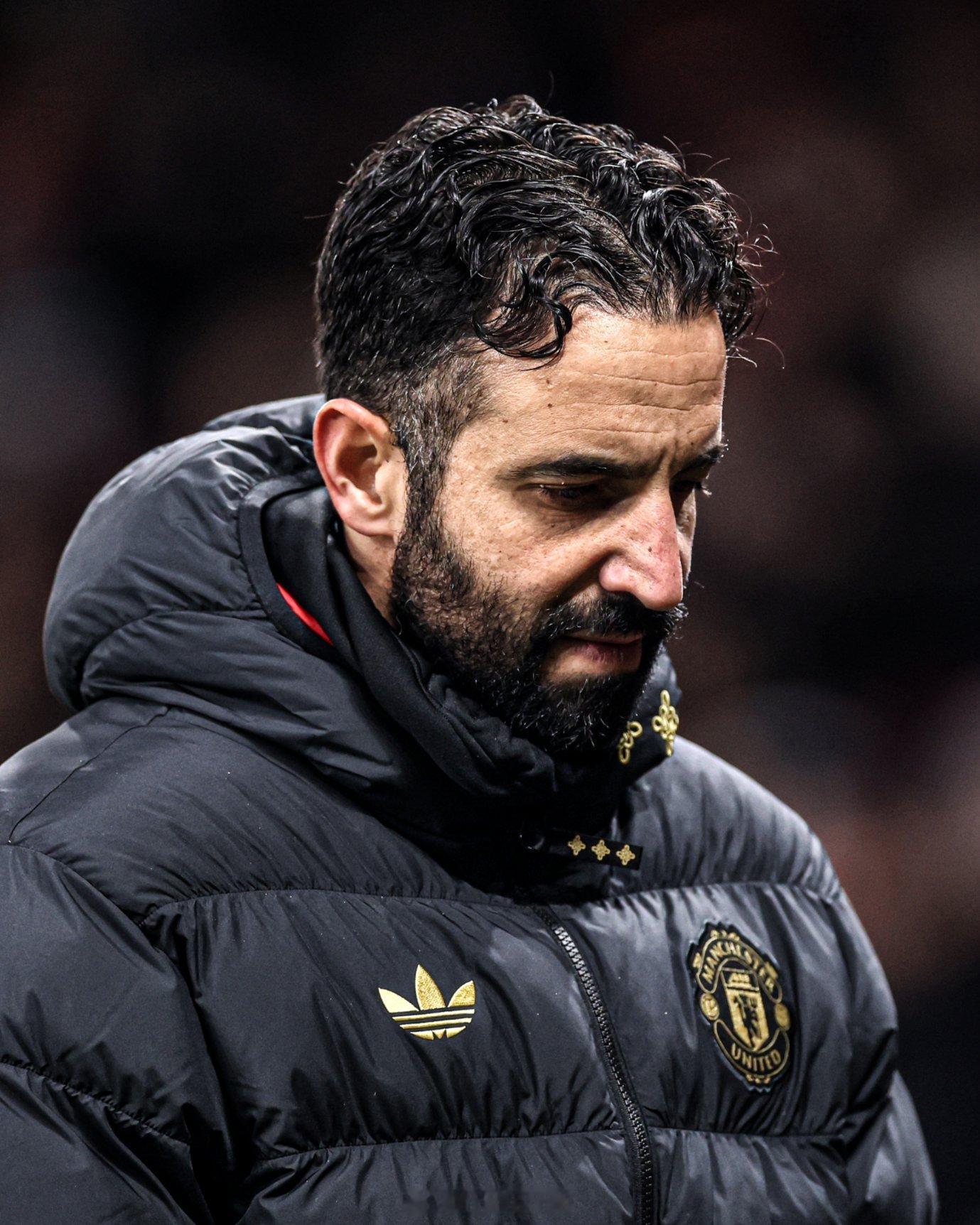 阿莫林下课冤不冤 鲁本·阿莫林执教曼联14个月以来的战绩。自上世纪70年代初弗兰