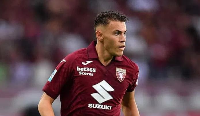 🇮🇹
已经坐上替补席了
国粉们继续高潮失禁吧