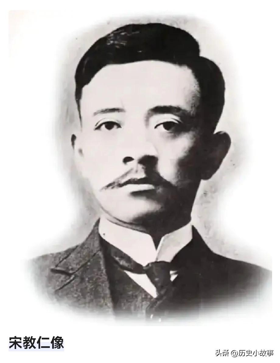 宋教仁之死，不只是一个志士的陨落，更是一个民族在觉醒门槛前被暴力拽回的缩影。他不