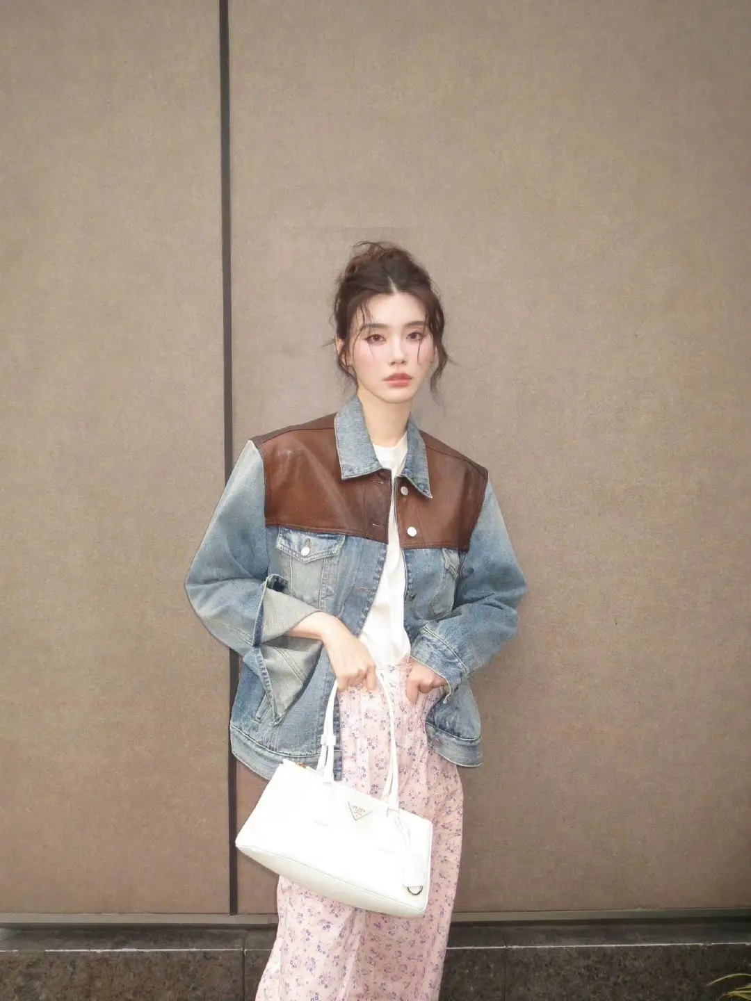 奚梦瑶。