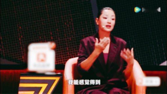瞿颖看脱口秀从头哭到尾第三季这段真的深有感触，难怪瞿颖全程落泪。好的脱口秀从不是