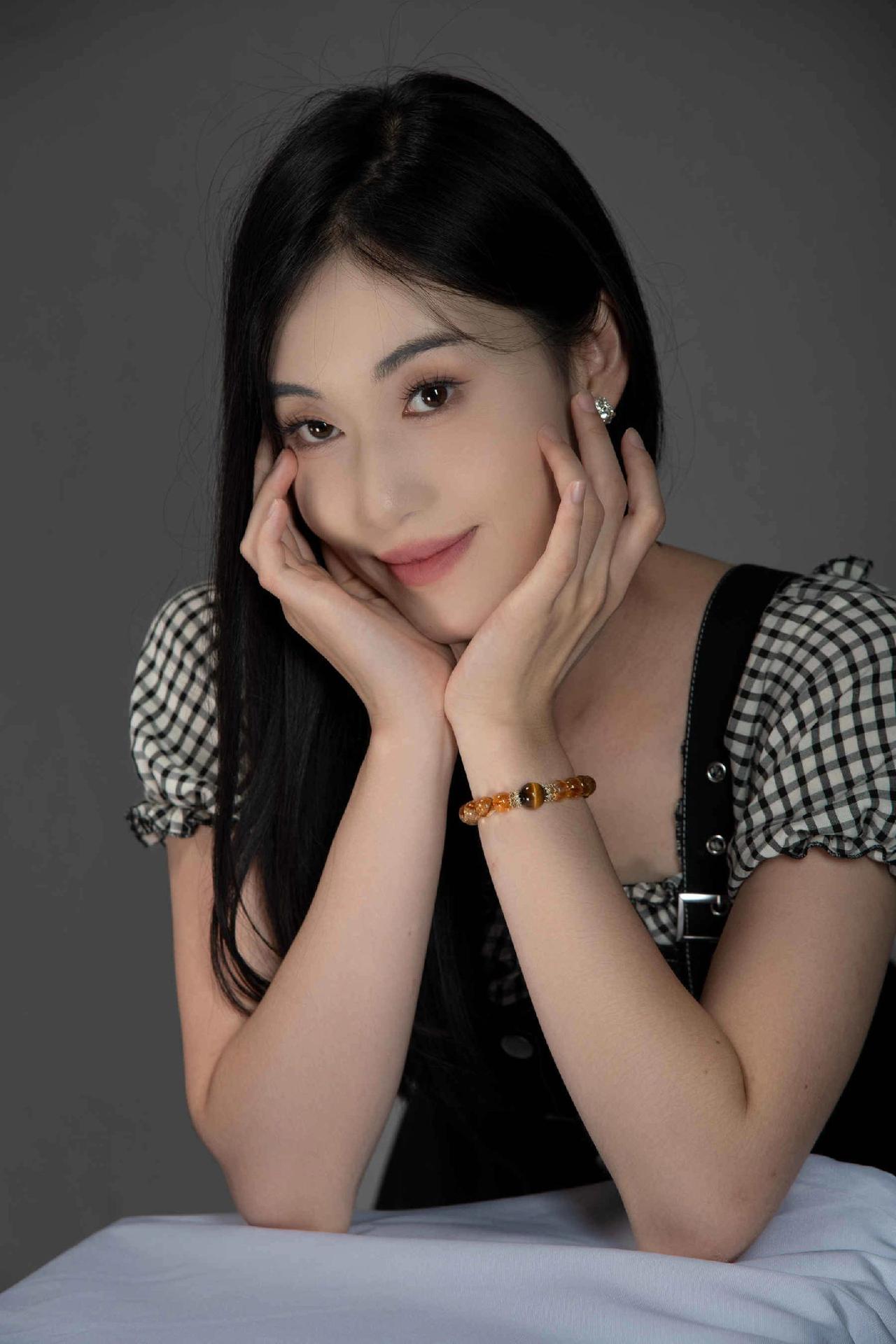 时尚拍摄 每日分享 清纯甜美