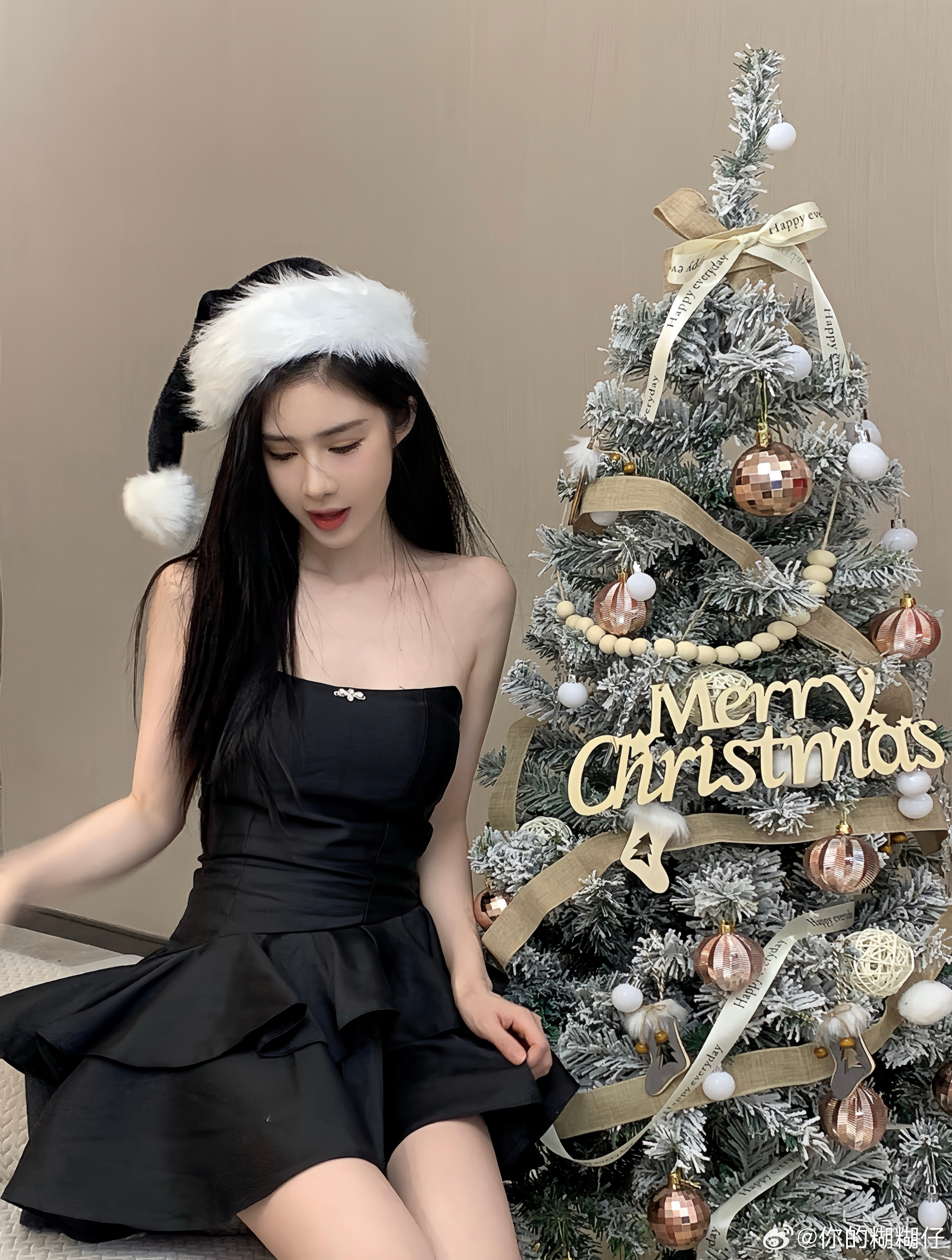 ꪑ𝚎𝕣𝕣ꪗ ᥴꫝ𝕣ⅈડ𝕥ꪑꪖડ🎄 ​​​