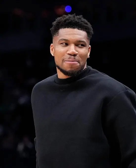 #球员工会反对字母哥赛季报销# NBA球员工会发文:“联盟制定的球员参赛政策，旨