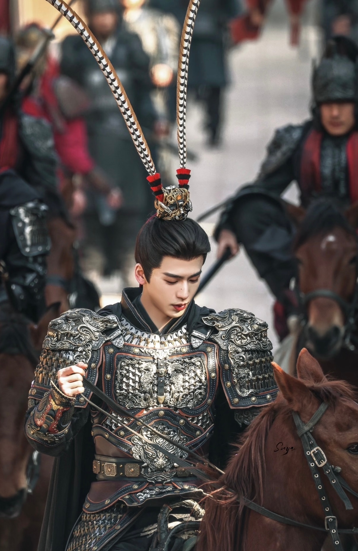 雉鸡翎造型是张凌赫提的张凌赫真的好懂大家爱看什么爱奇艺逐玉