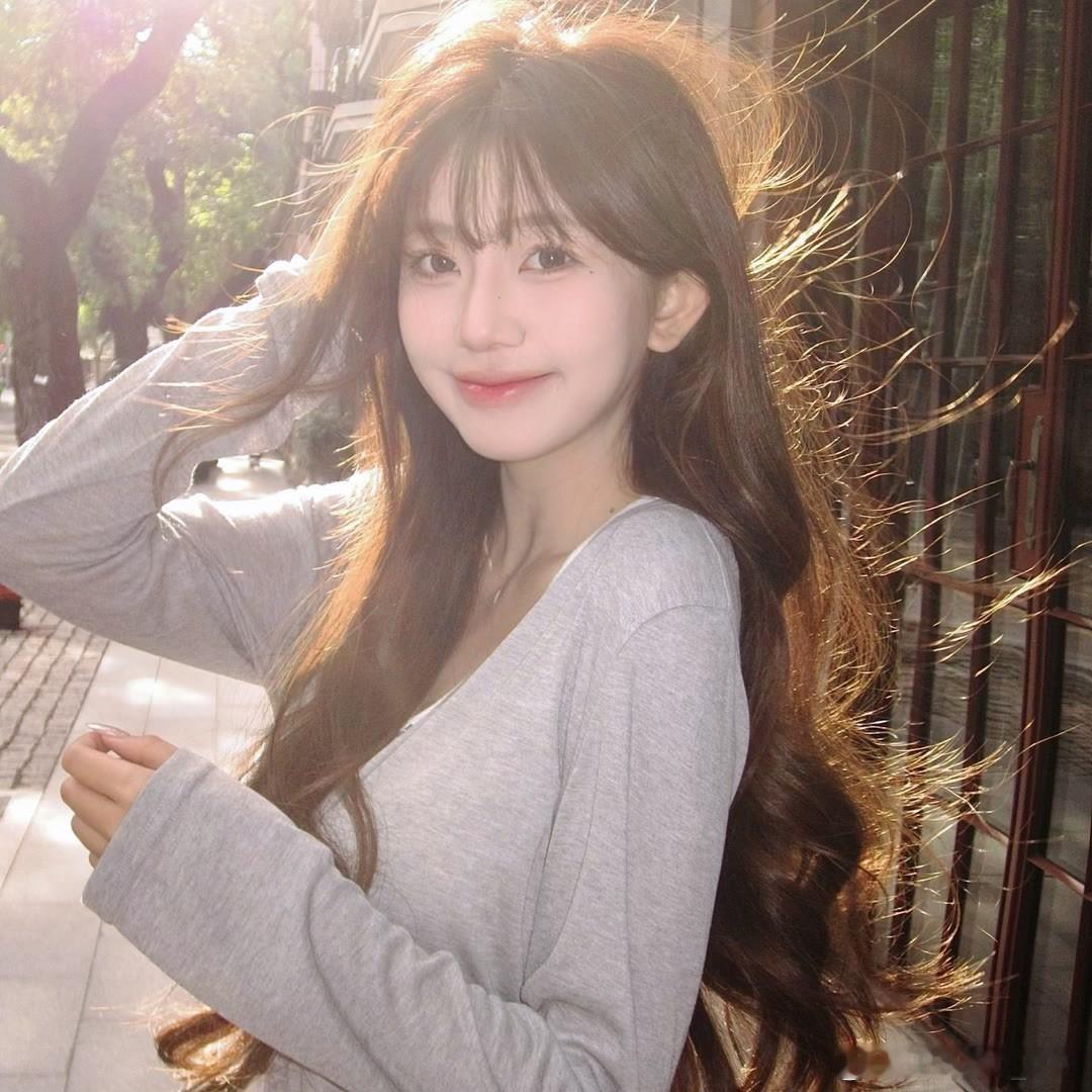 宅男女神[超话]  除夕快乐  