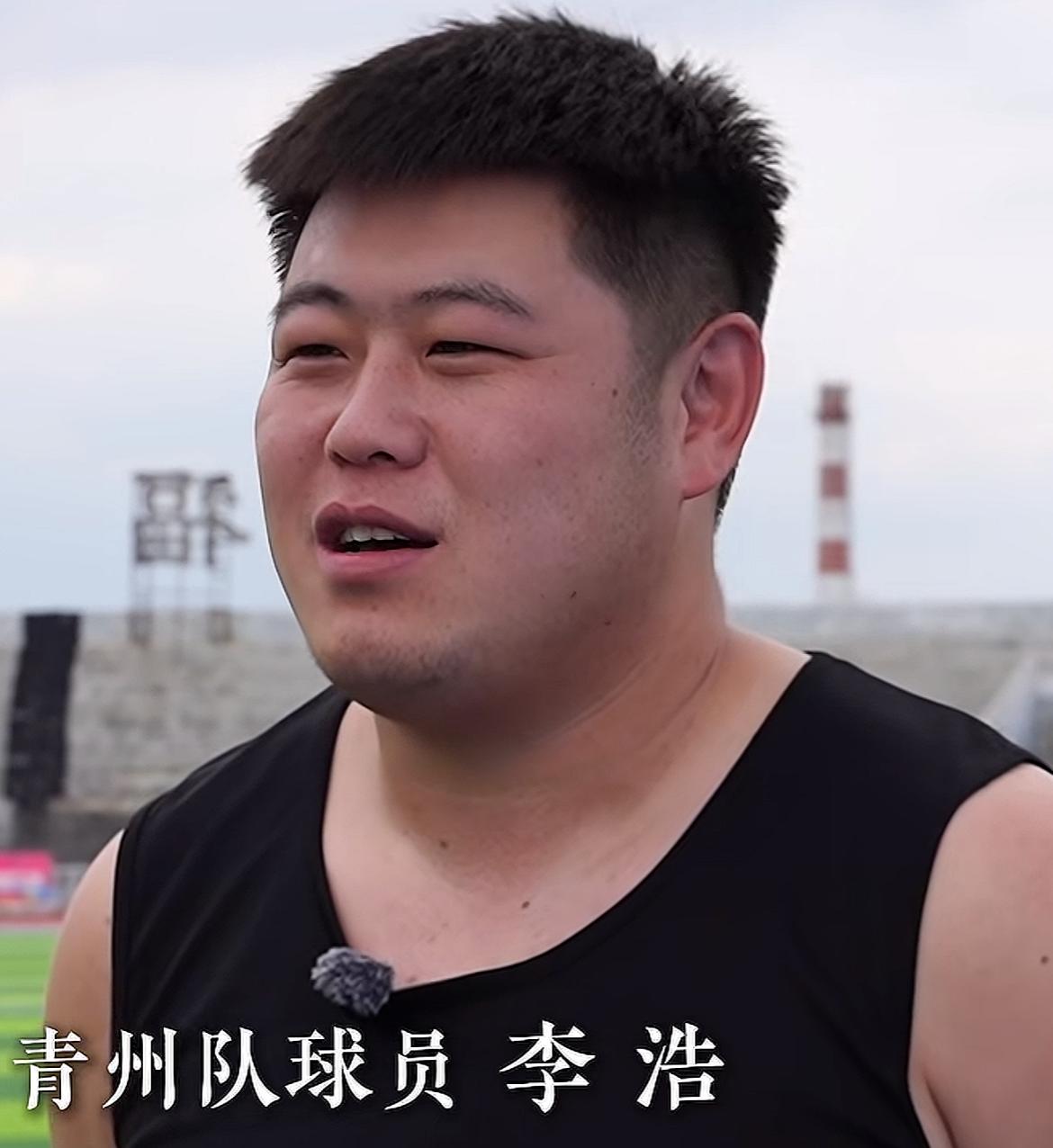 真的太痛心了，那个让球迷为之震撼的“巨人浩克”李浩去世了，才26岁啊，而且技术那