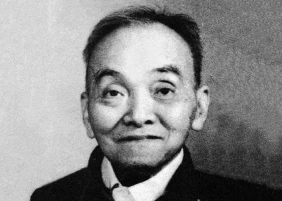 1949年3月，范纪曼被捕，狱中他拒不承认自己的身份。毛人凤下令，死刑。临刑前一