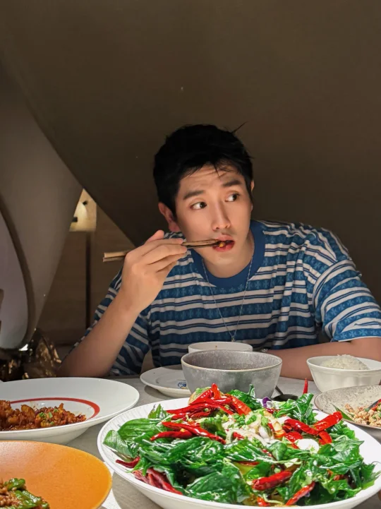 相亲遇到这样的男生你会怎么办？