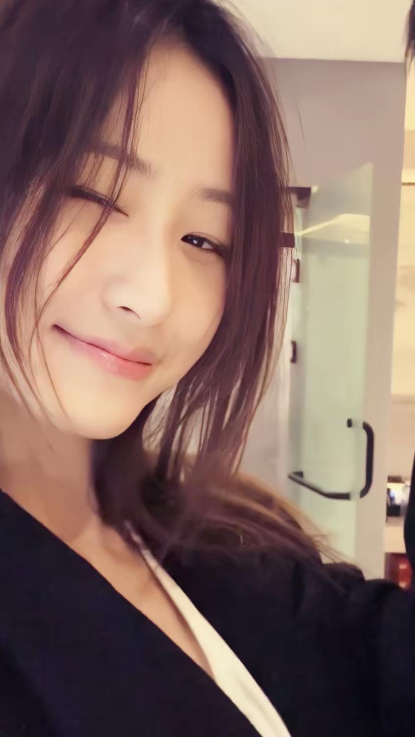 为什么我的眼睛一直笑 因为我想要的一直都会得到