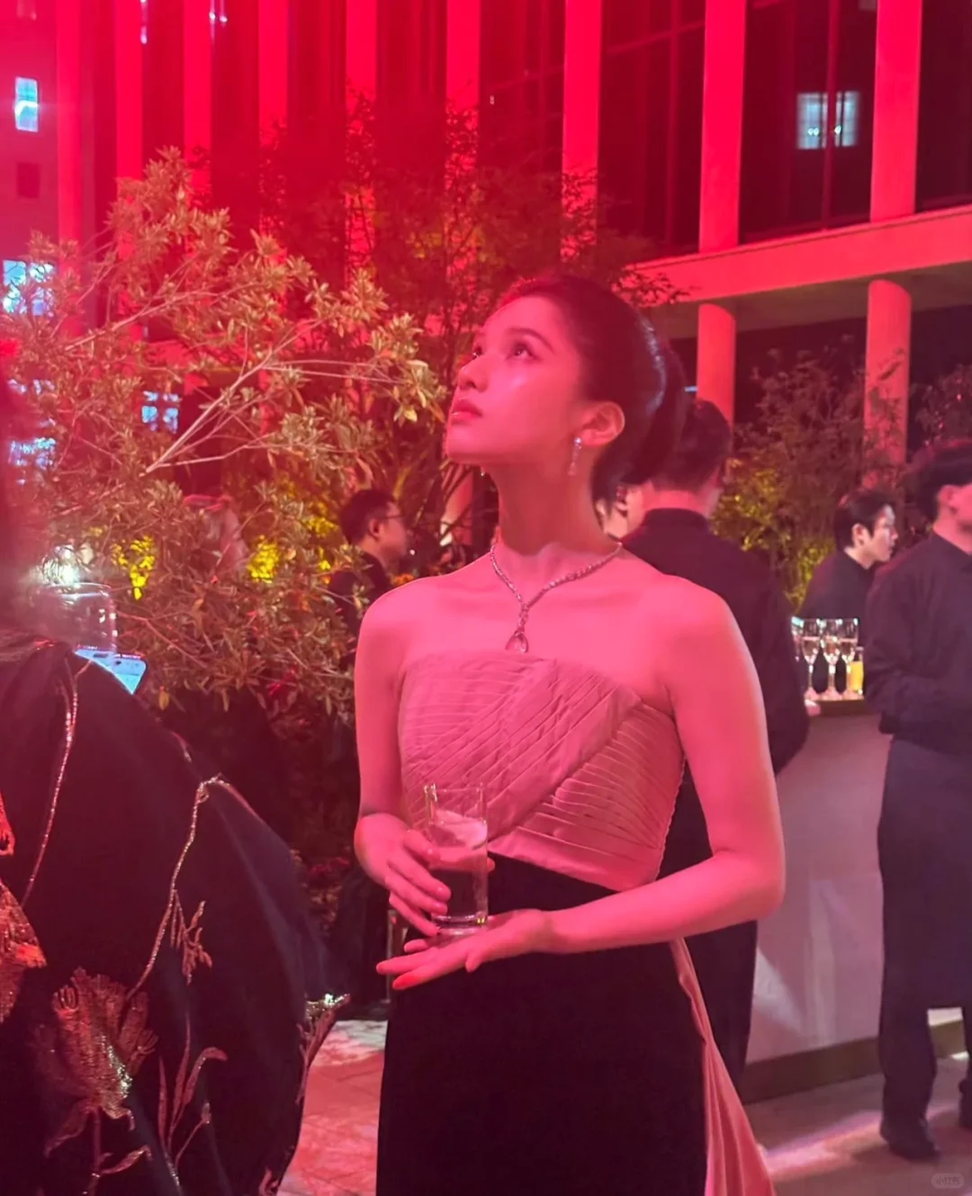 我咧个女神啊