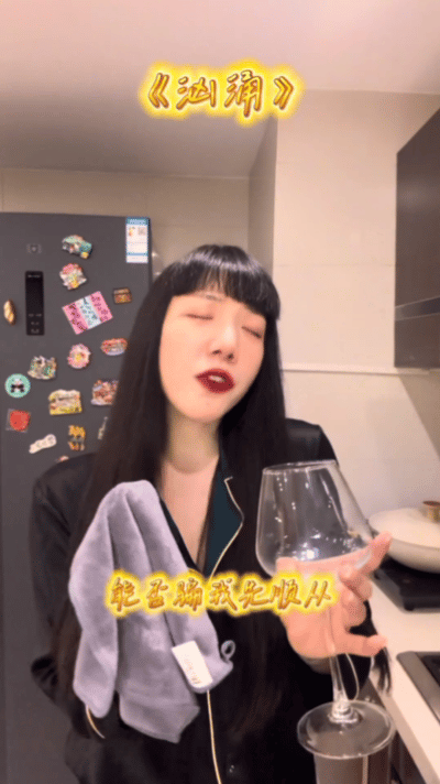 王楚然BGM是吴莫愁唱的有没有人和我一样，听到BGM瞬间DNA动了！王楚然太懂粉