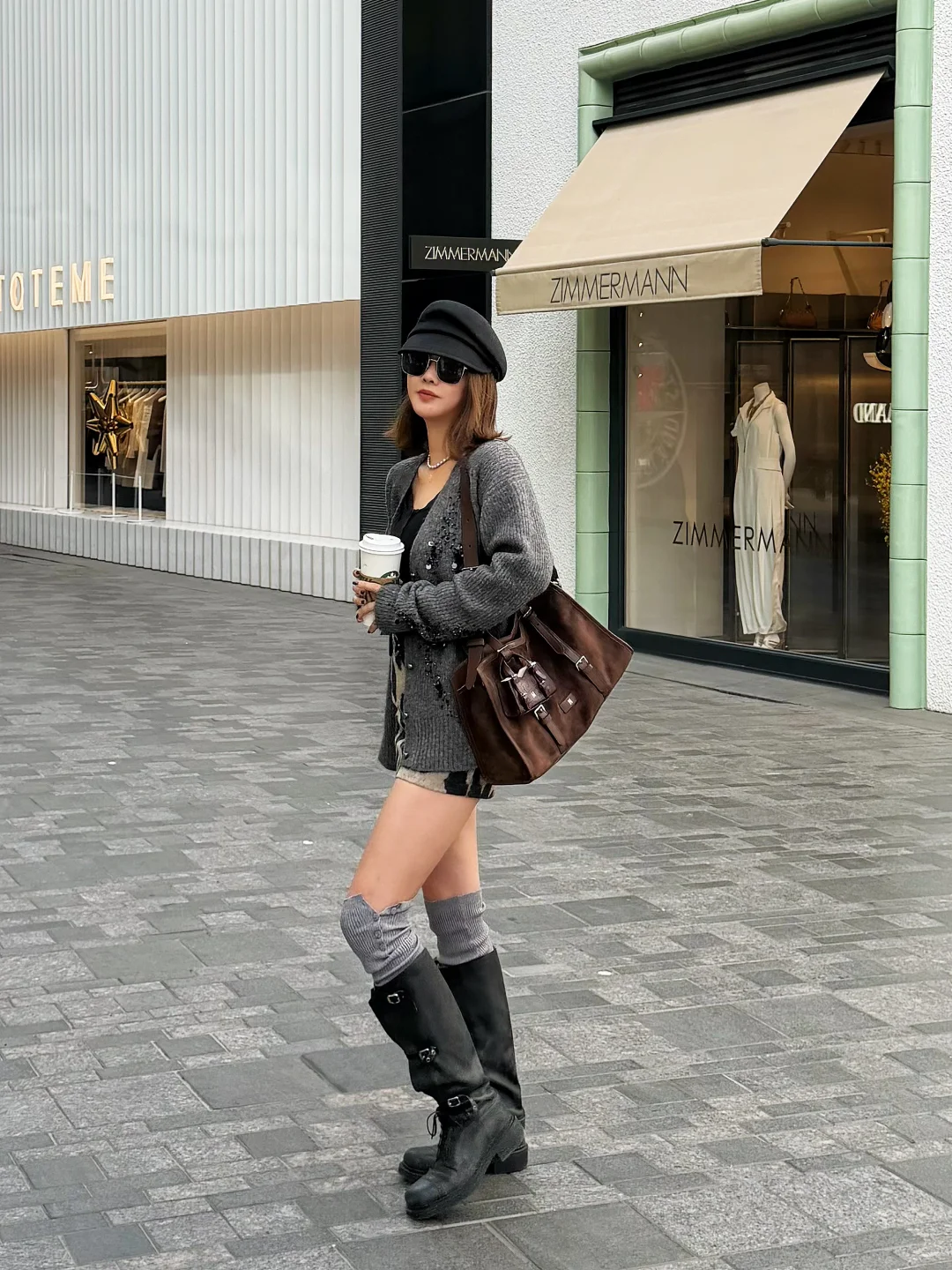 毛衣外套+长靴 | 属于早春的慵懒与飒