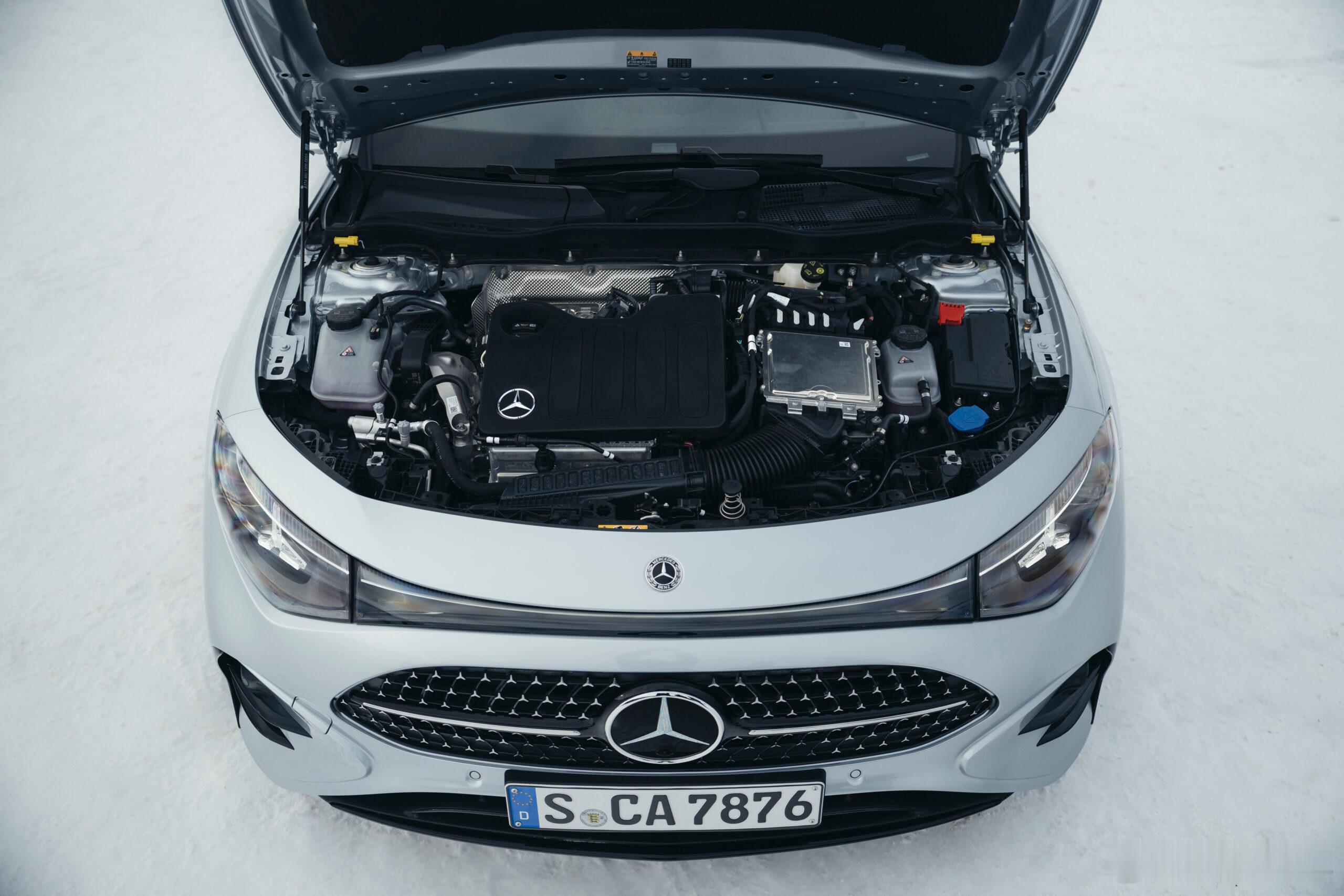 奔驰召回了一点生产日期范围为 2025 年 11 月 17 日至 2025 年 