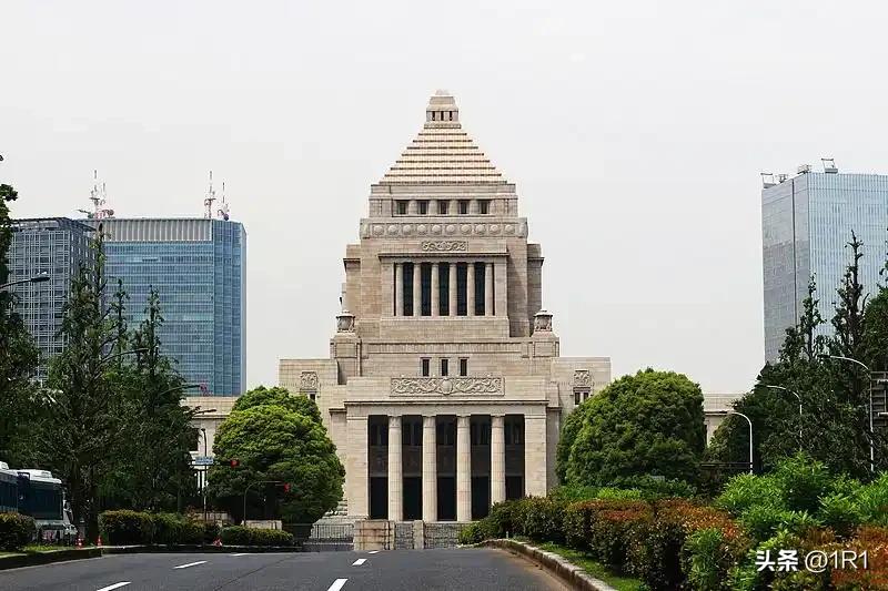 绝不止改个名字！日本航空自卫队72年来首次更名，正式升级为“航空宇宙自卫队”。两