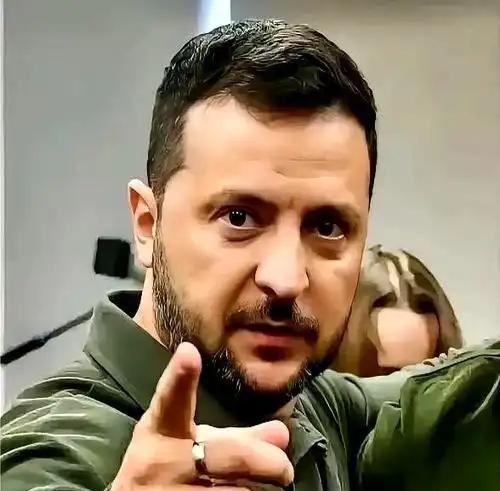 俄乌战场变天了，泽连斯基突然放狠话，要军事打击一个北约成员国，这个北约国家更牛，