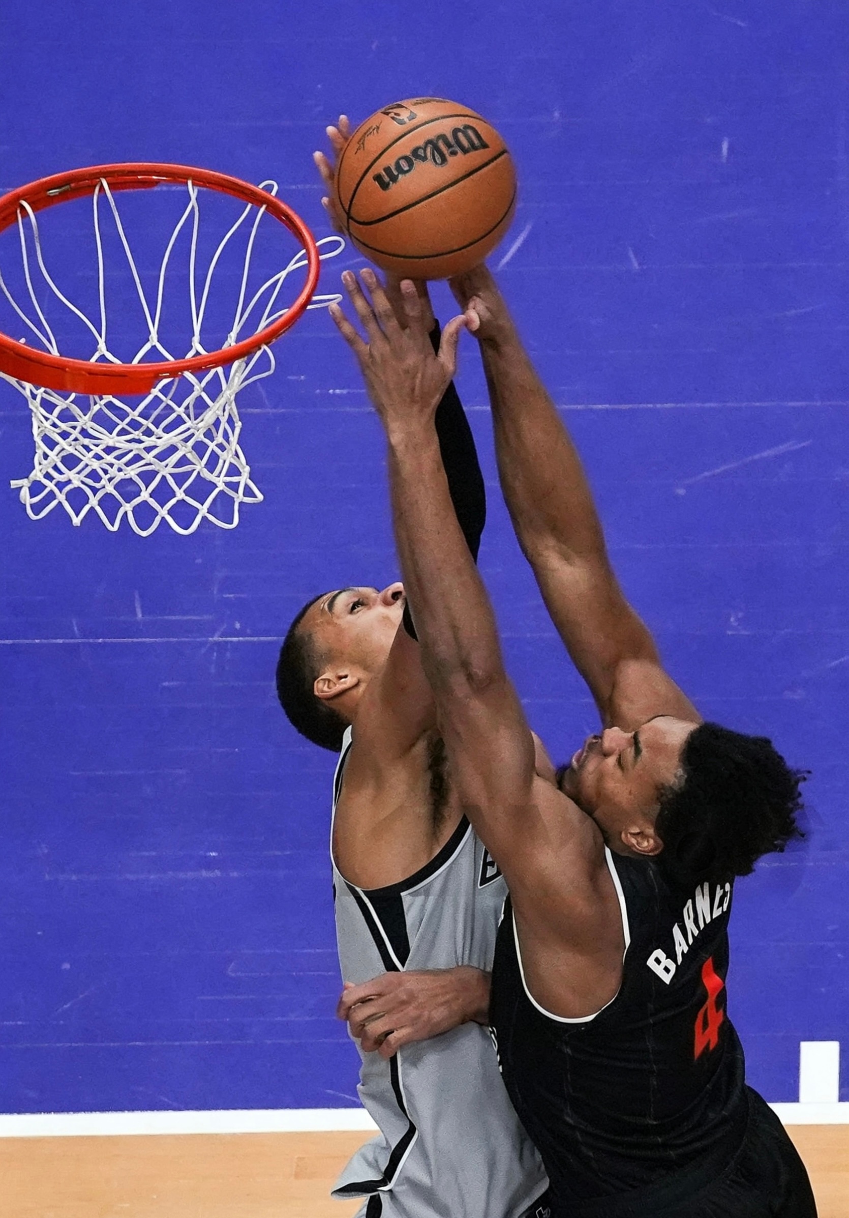 【抽奖福利🎟️】文班亚马历史首位全票DPOY + 历史最年轻DPOY🏆评论区