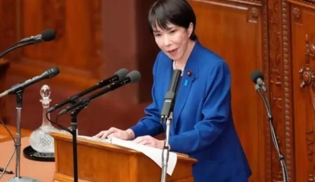 俄罗斯占着日本的北方四岛，日本没有生死存亡；美国占着琉球，日本没有生死存亡。中国