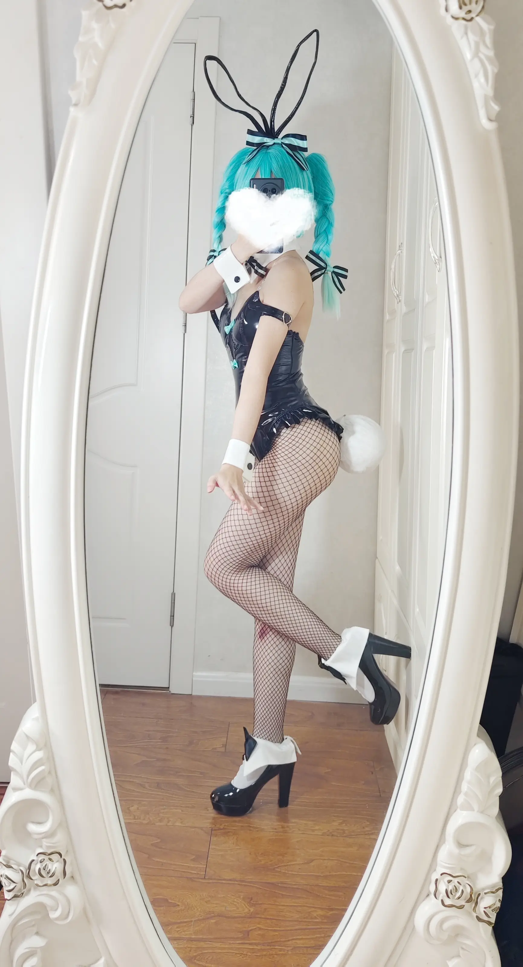 初音未来兔女郎cos