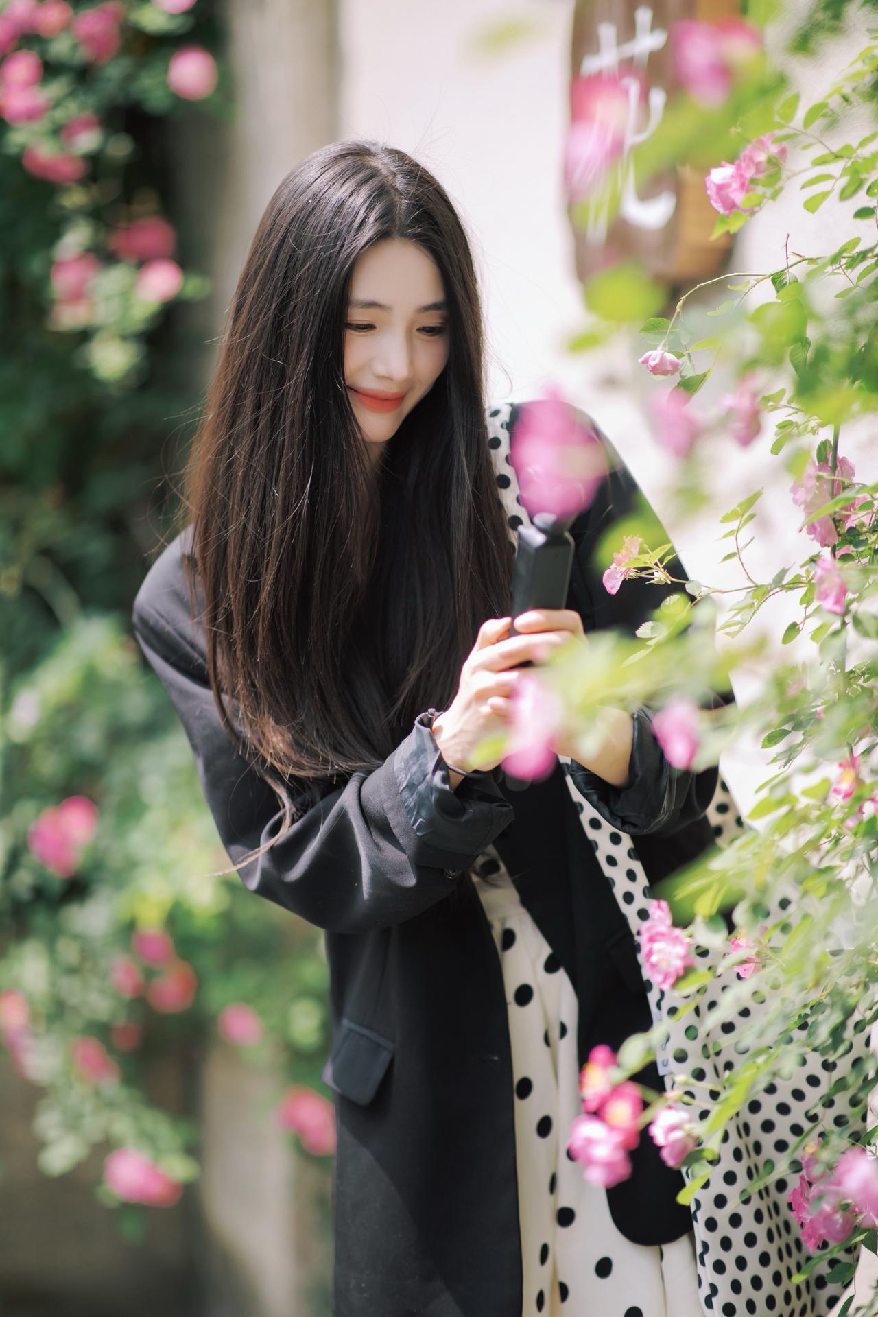 西装外套和波点裙好好搭～春季穿搭 五一穿搭 出游穿搭 春日穿搭