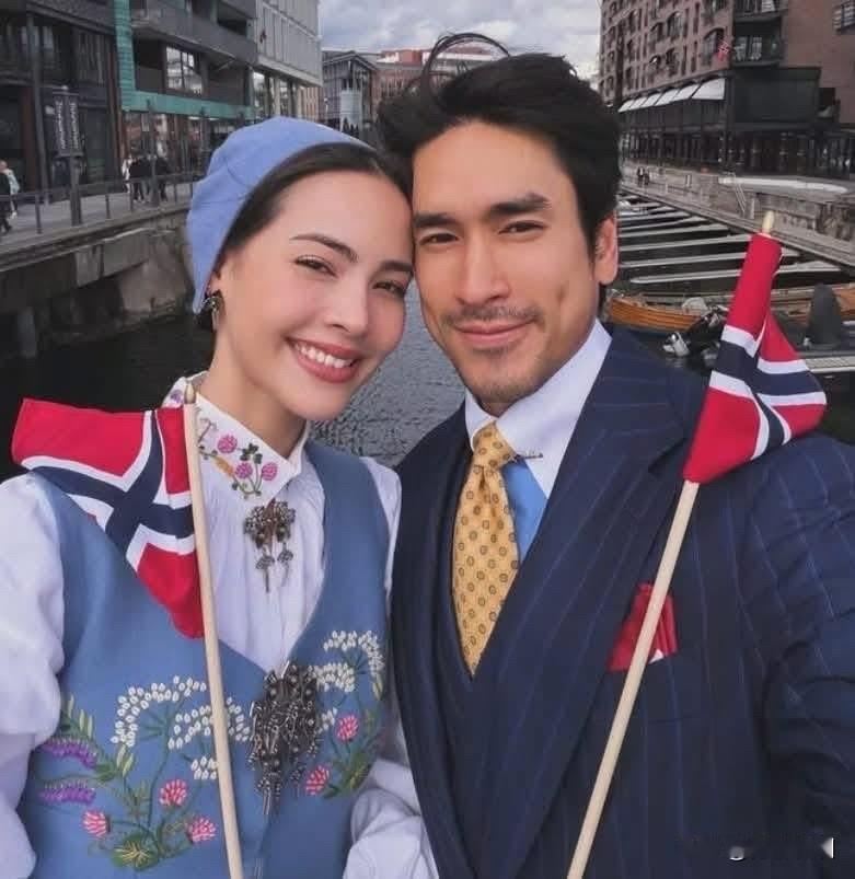 Nadech、Yaya抵达挪威准备婚礼。。两人一起庆祝挪威国庆日。。