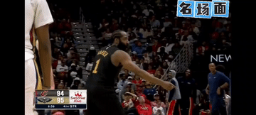 又是登哥站出来……连续三分开始“收麦子”[呲牙]，哈登关键时刻11分三分钟内完成