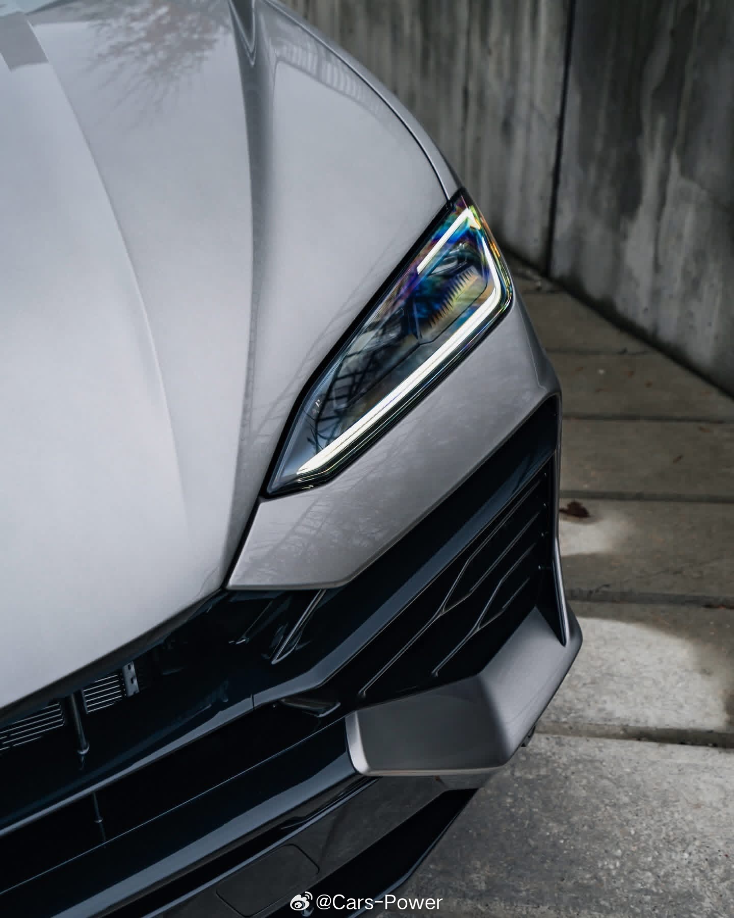 👽👽👽灰色超级SUV👽👽👽兰博基尼Urus SE 