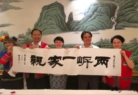 为什么台湾民调里“保持现状”长期占主流？黎建南一语道破关键：多数台湾人不是拒统，