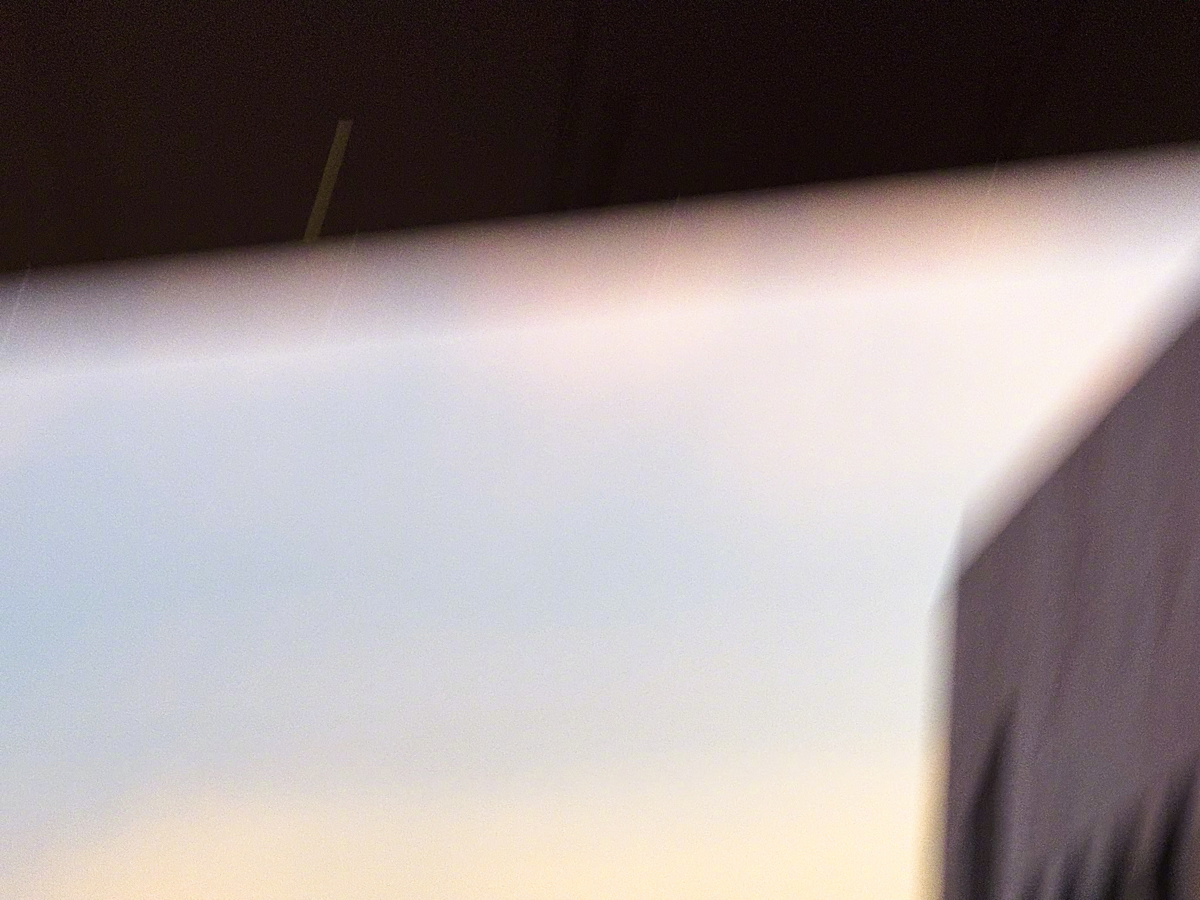 「请好好享受这原本就事与愿违的人生。」 