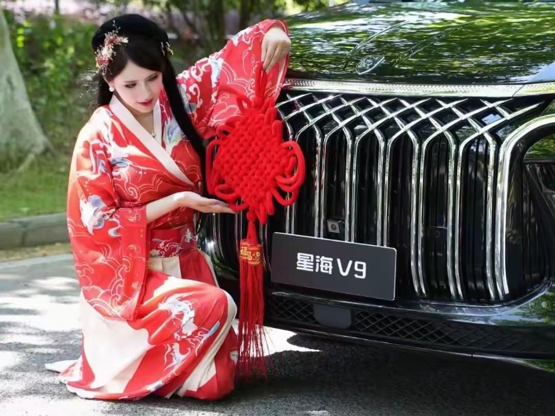 不管你信不信，这就是赤裸裸的现实，中国4大央企汽车销量表现：
1、广汽集团 第三