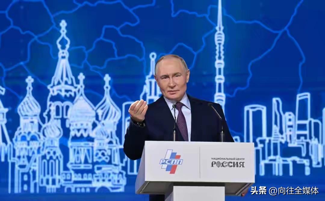 当场捐1000亿！俄富豪花钱买平安，普京这招太现实
 
俄乌冲突长期消耗，俄罗斯