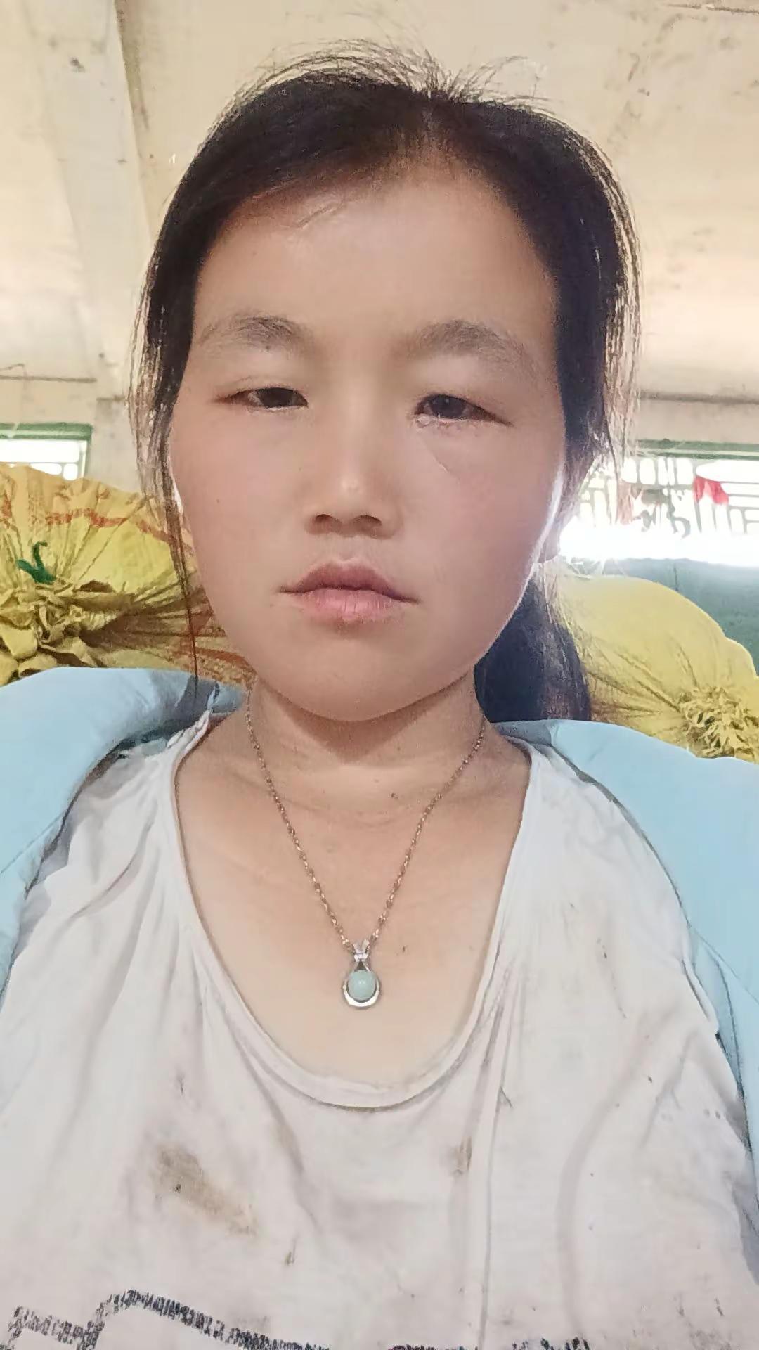 彩色项链 臭࿆美࿆一࿆下࿆漂࿆亮࿆不࿆ 佛头项链 这就是真实的我呀 素素的自己