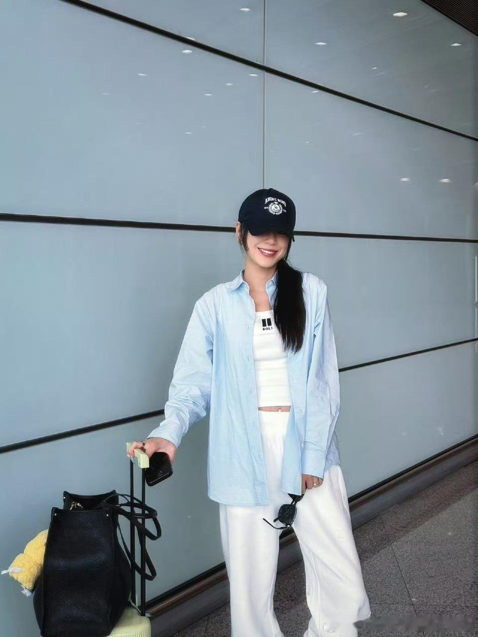 浪姐放假5天浪姐放假了 家人们，浪姐放假了，五天后回归，已经徐梦洁、侯宇、叶一茜