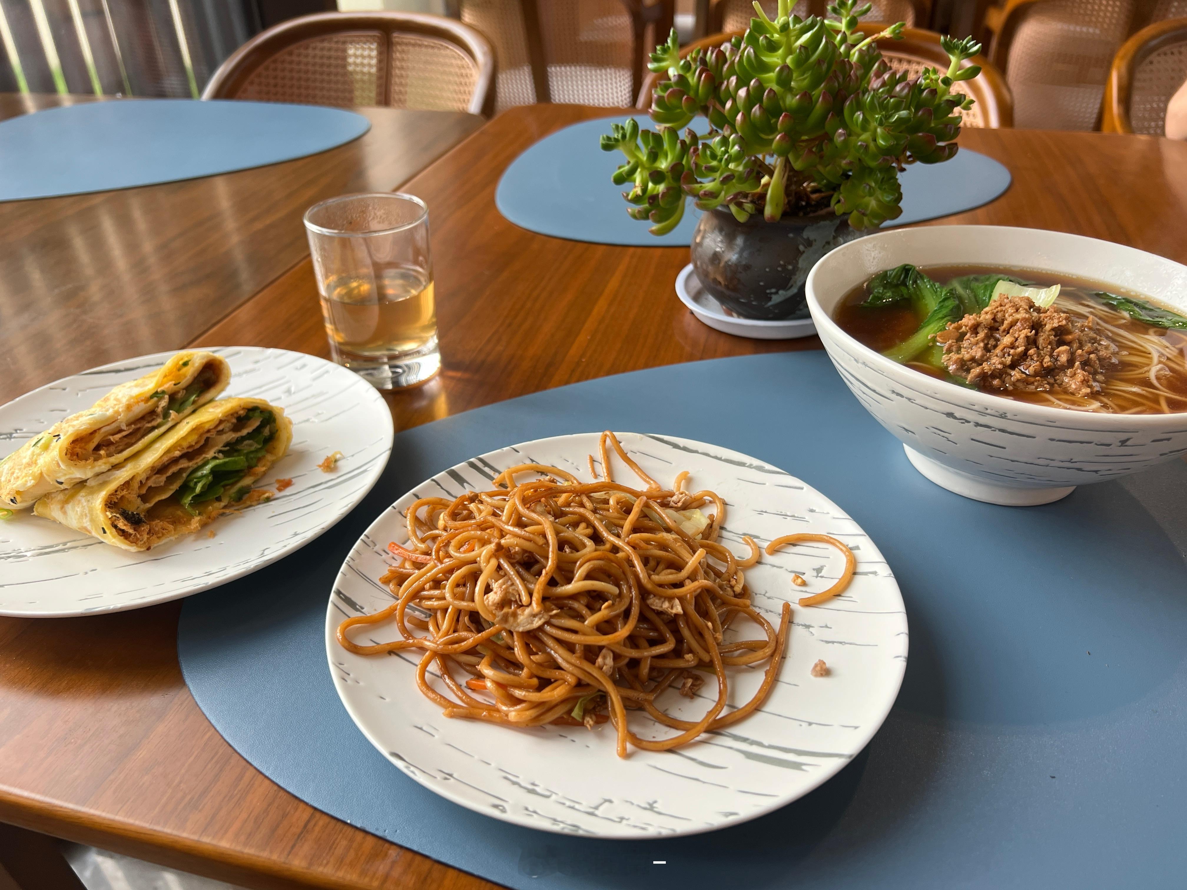 干饭人 干饭魂 也是吃上理想汽车 的饭了随手拍早餐打卡  ​​​