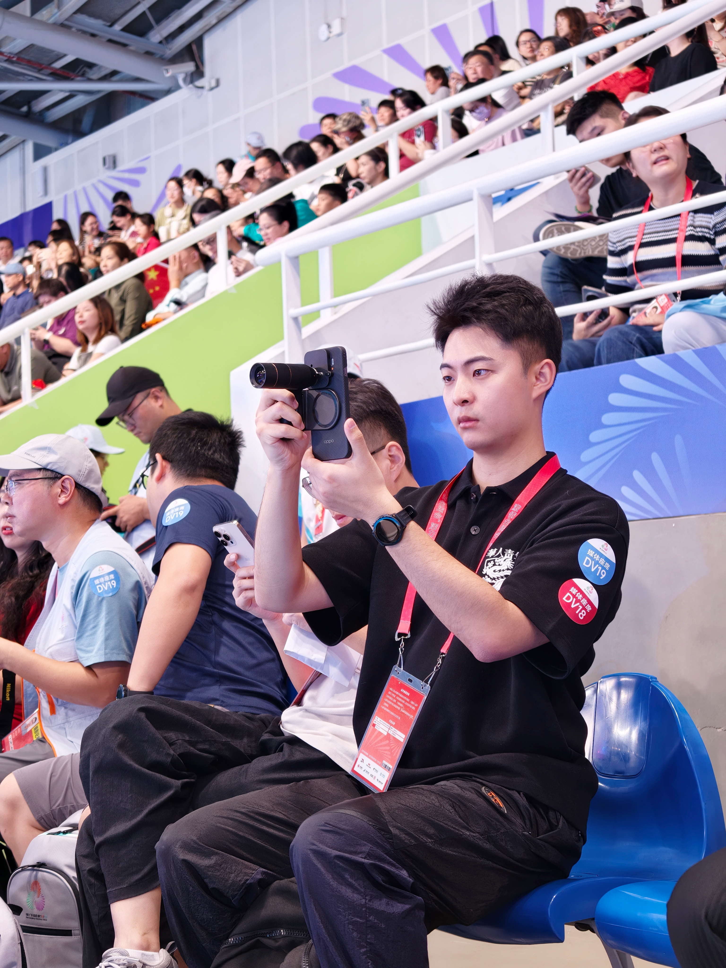 分享一张全运会工作照是专注拍摄的小常第十五届全运会 ​​​