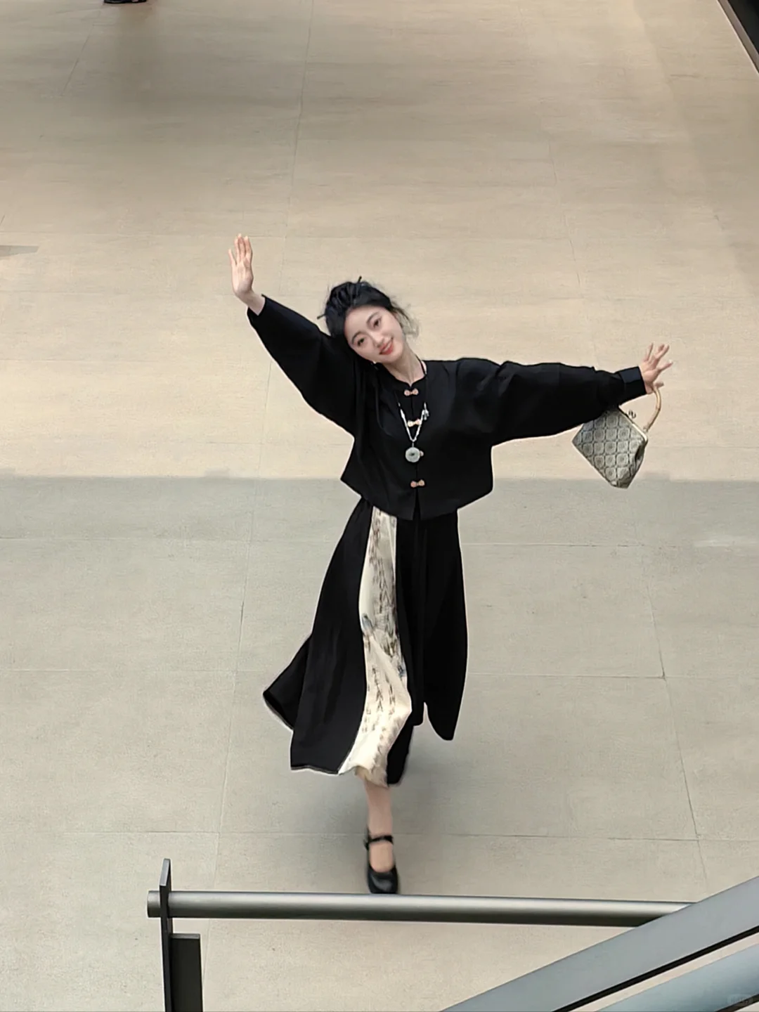 康康简洁大方的日常款吧！！