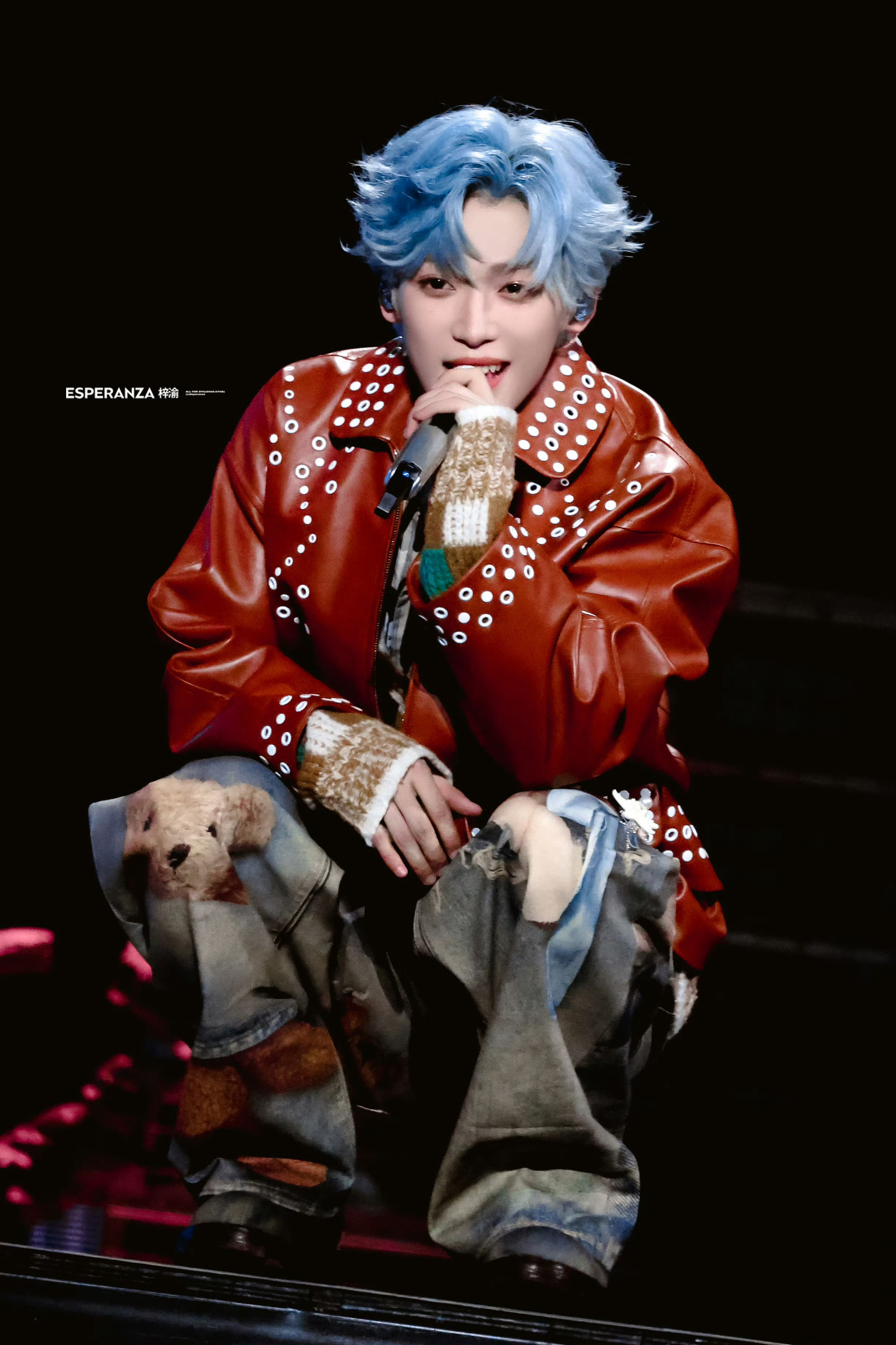 梓渝演唱会登世趋梓渝演唱会登世趋15位及多国趋势高位🔥舞台表现力海内外关注与讨