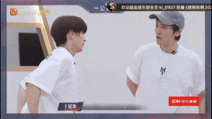 姚琛[超话]  一公榜单各家角逐激烈，王传君稳居上游，也读懂了姚琛想要做好舞台的